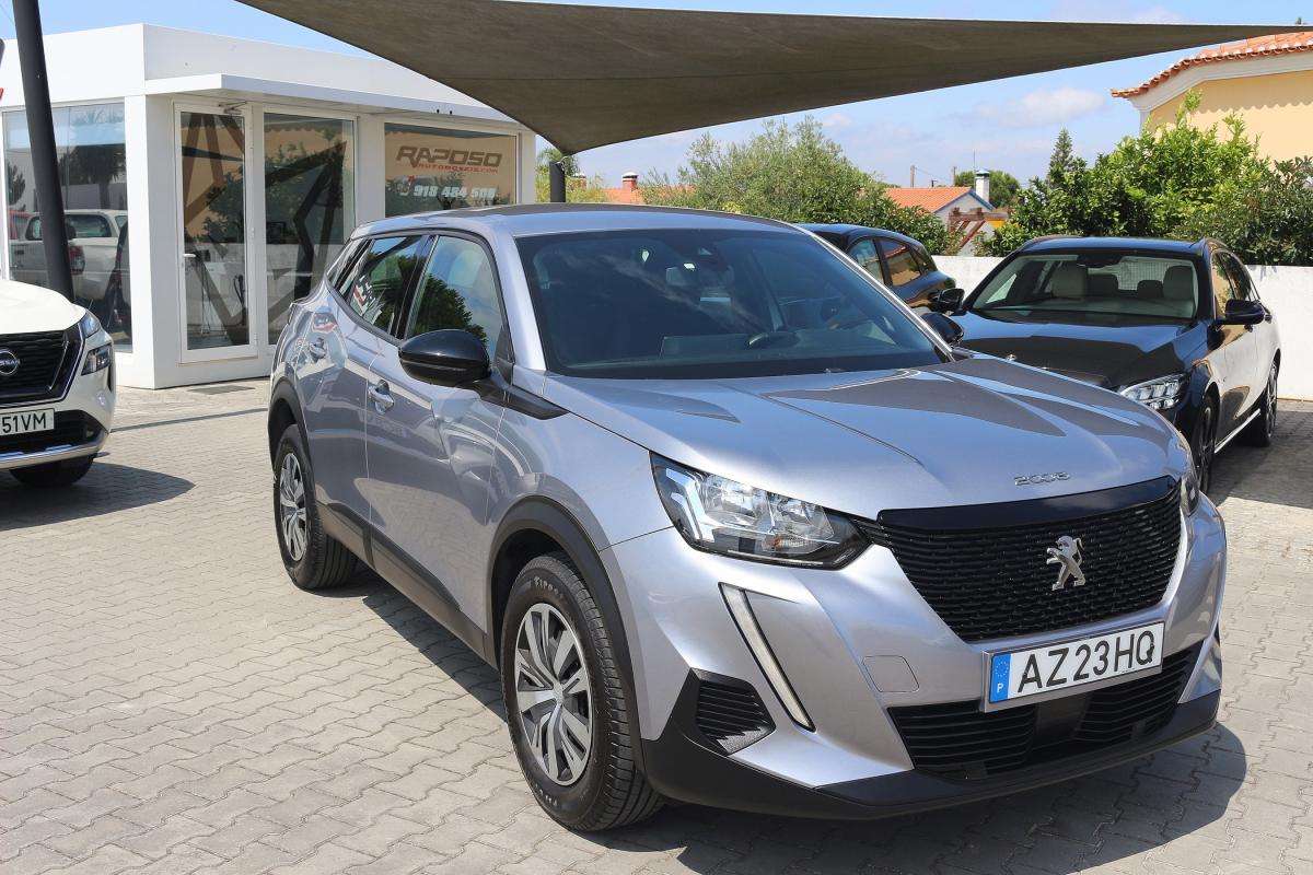 peugeot-2008-2023-gasolina-1199cc
