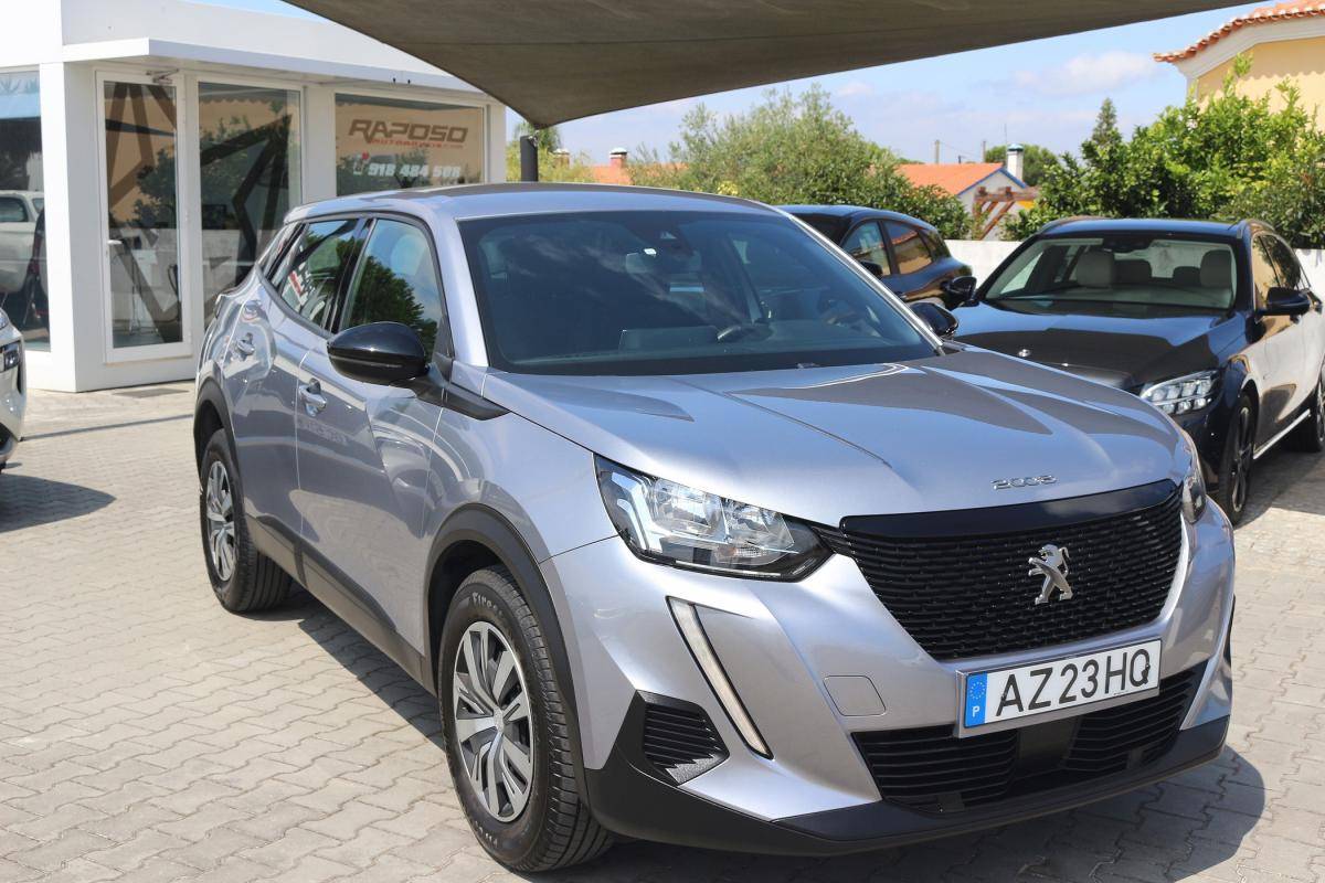 peugeot-2008-2023-gasolina-1199cc