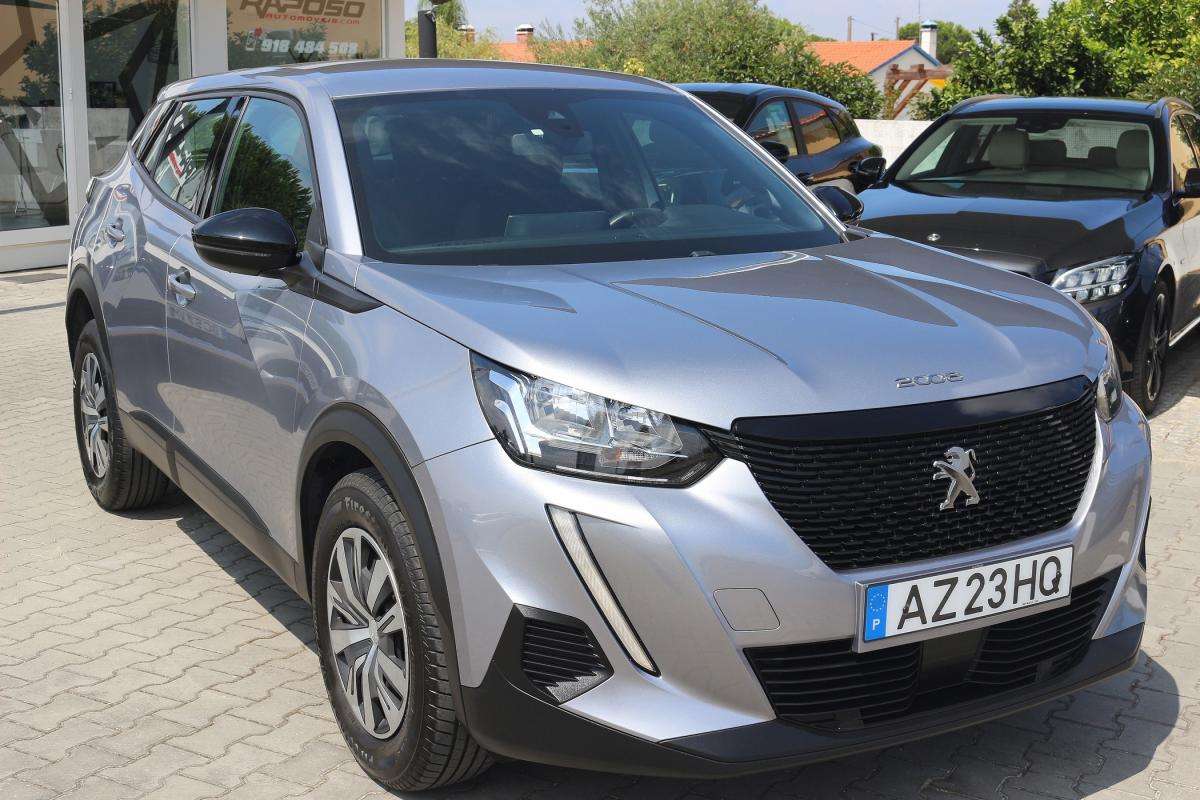 peugeot-2008-2023-gasolina-1199cc