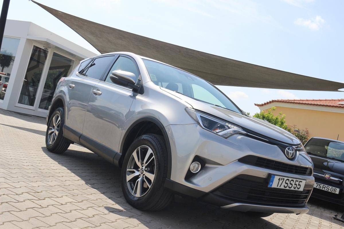 toyota-rav4-2017-diesel-1995cc