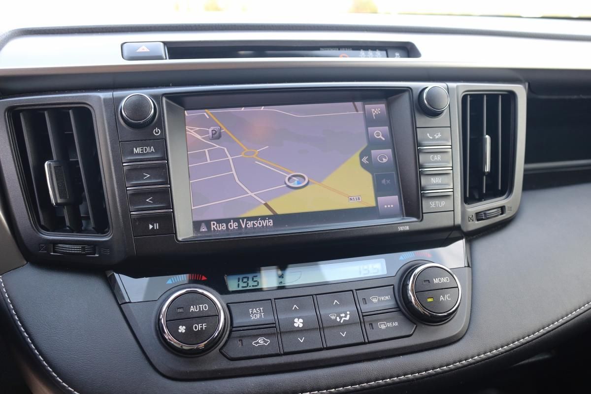 toyota-rav4-2017-diesel-1995cc