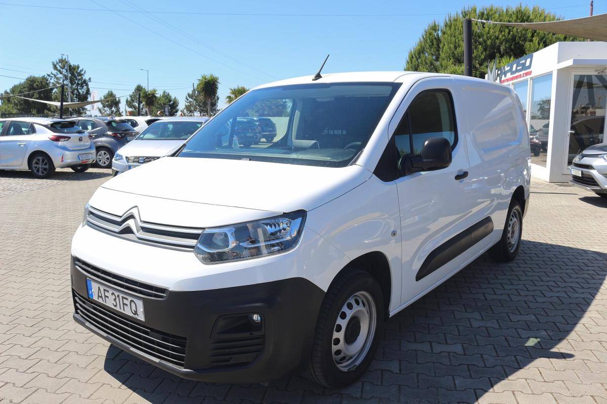 citroen-berlingo-2021-diesel-1499cc