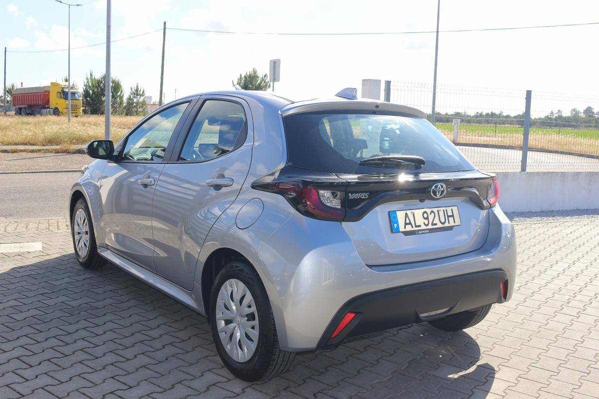 toyota-yaris-2021-gasolina-998cc