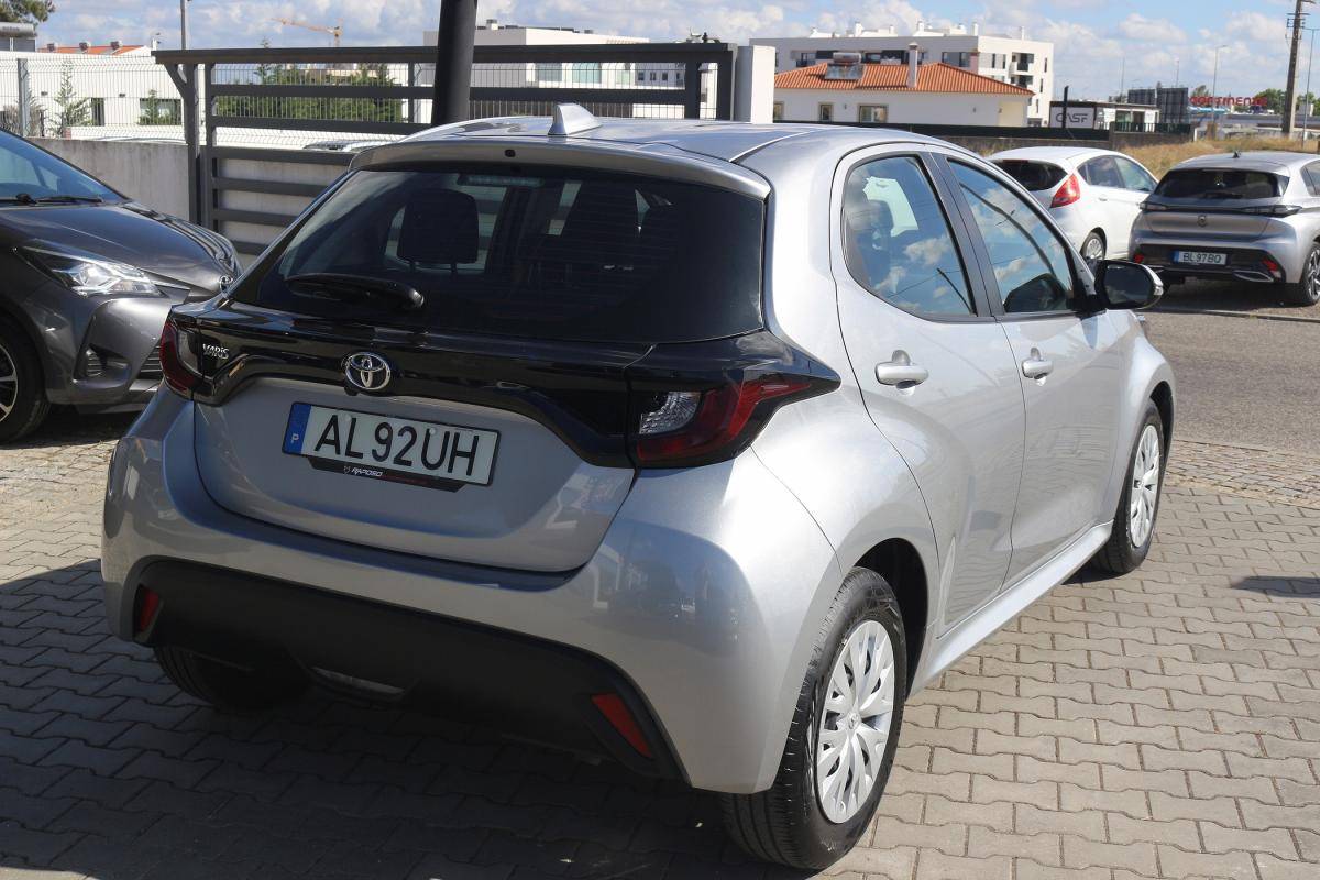 toyota-yaris-2021-gasolina-998cc