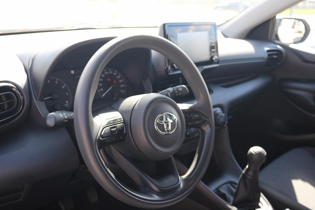 toyota-yaris-2021-gasolina-998cc