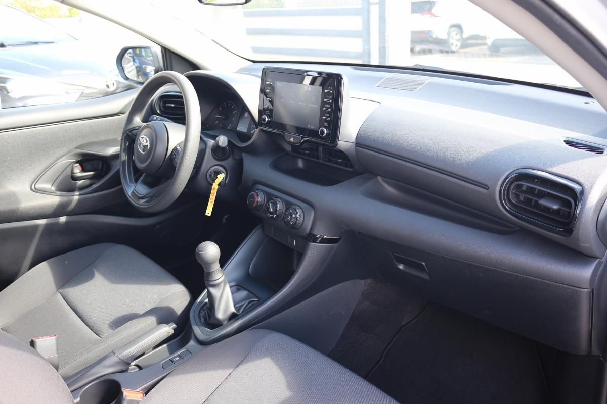 toyota-yaris-2021-gasolina-998cc
