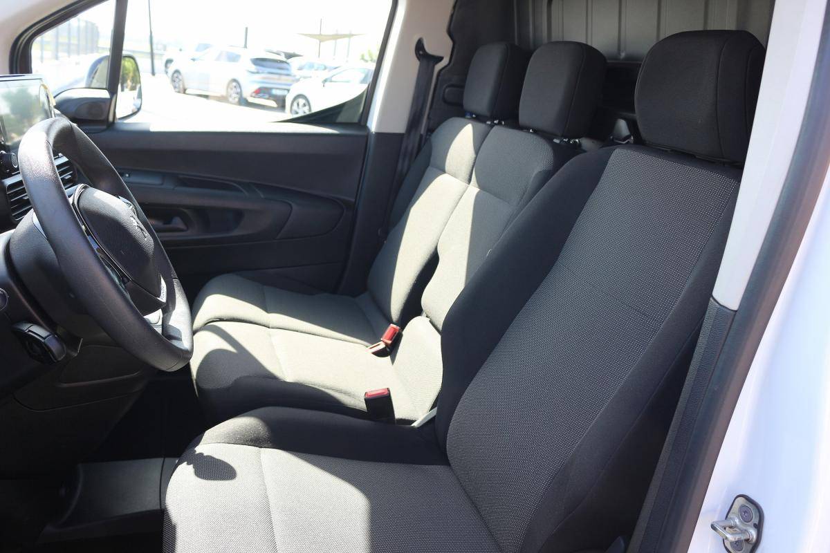 peugeot-partner-2023-diesel-1499cc