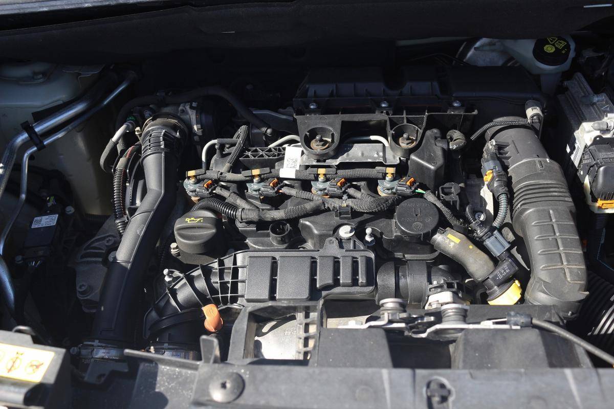 peugeot-partner-2023-diesel-1499cc