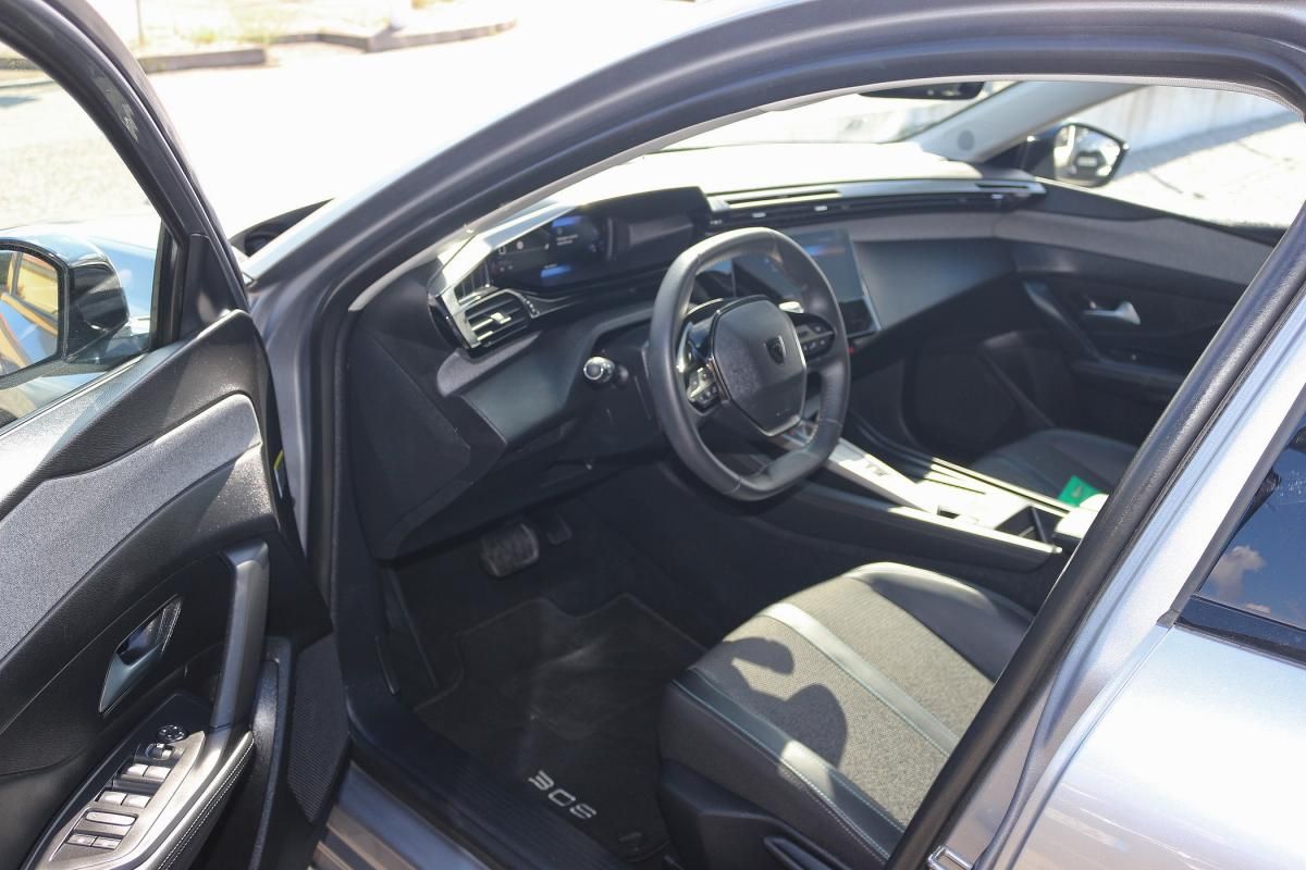 peugeot-308-2024-gasolina-1199cc