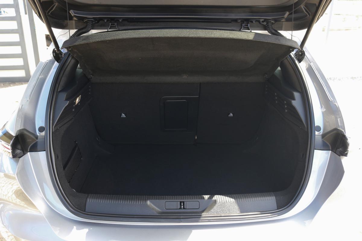 peugeot-308-2024-gasolina-1199cc