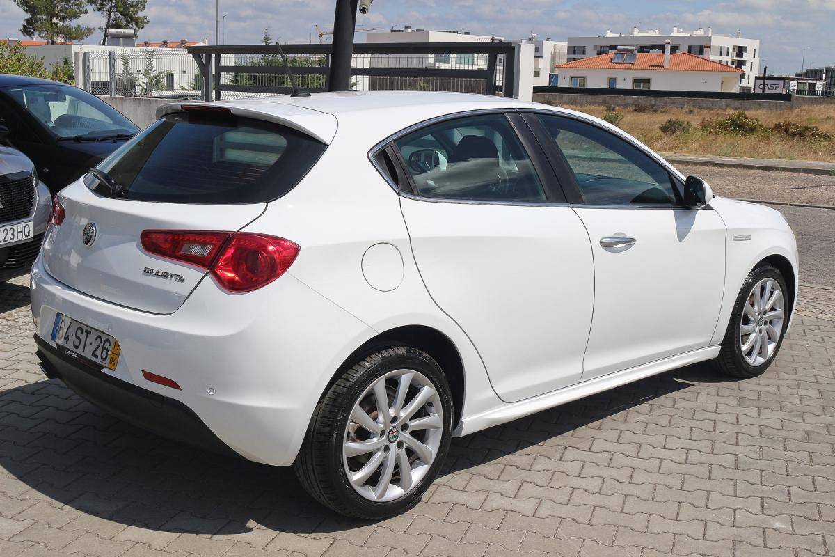 alfa-romeo-giulietta-2017-diesel-1598cc