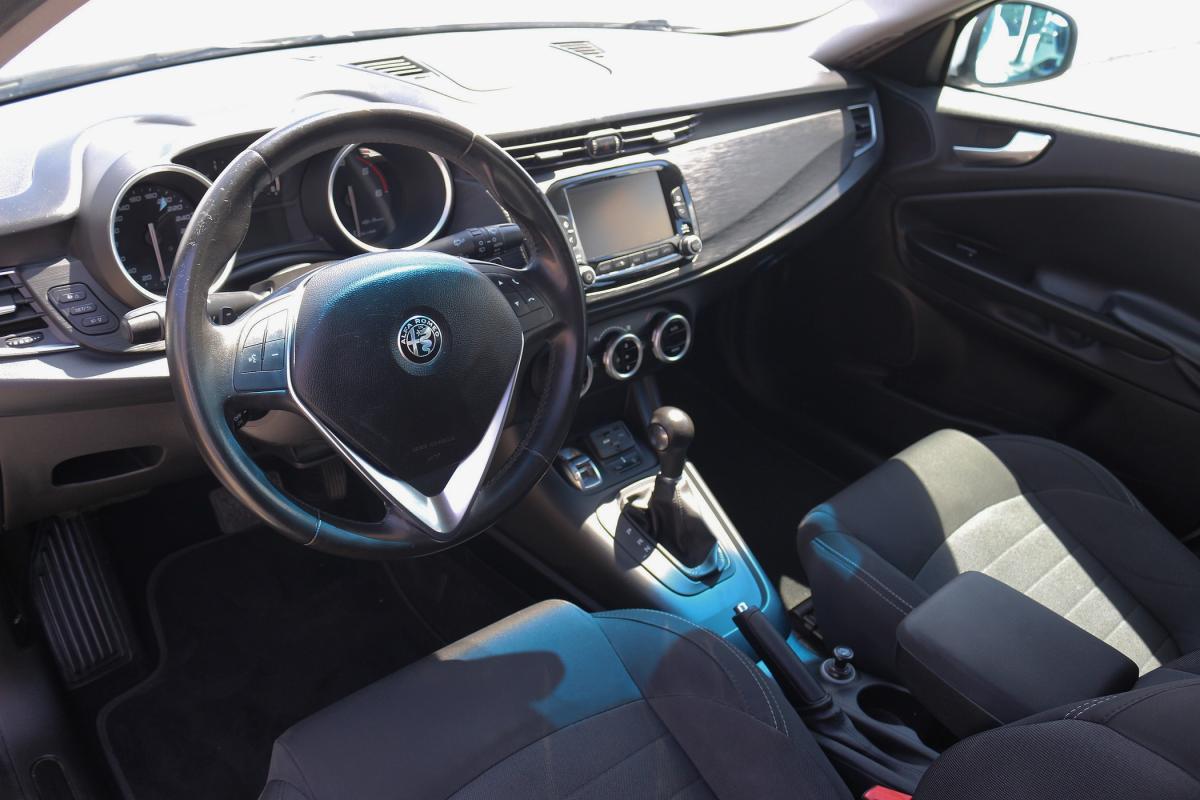 alfa-romeo-giulietta-2017-diesel-1598cc