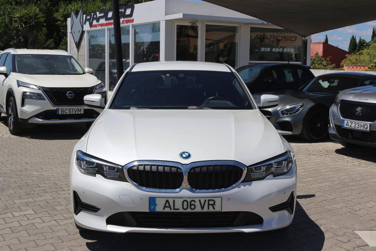 bmw-serie-3-2021-hibrido-a-gasolina-1998cc