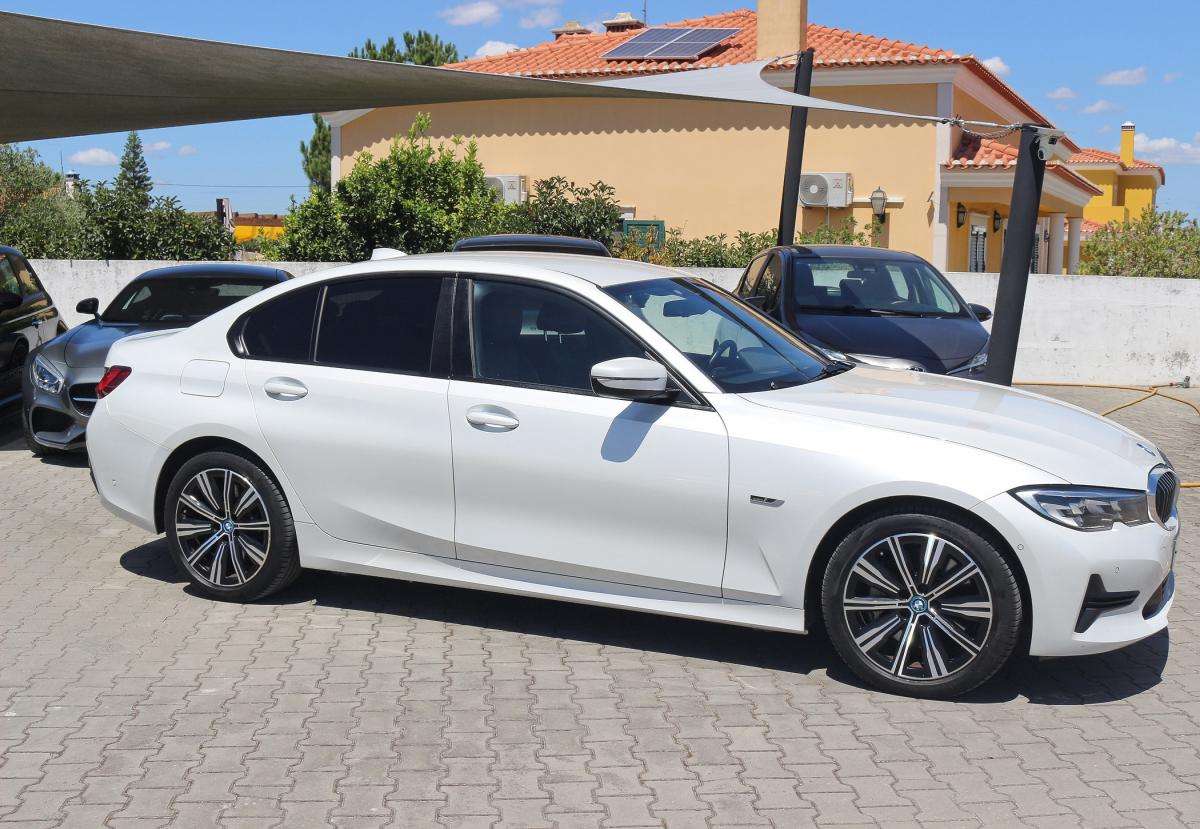 bmw-serie-3-2021-hibrido-a-gasolina-1998cc