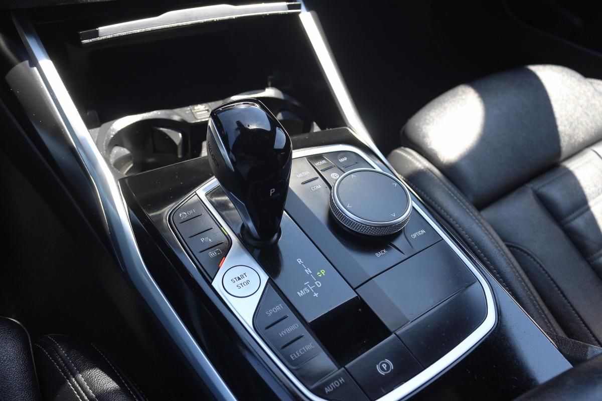bmw-serie-3-2021-hibrido-a-gasolina-1998cc