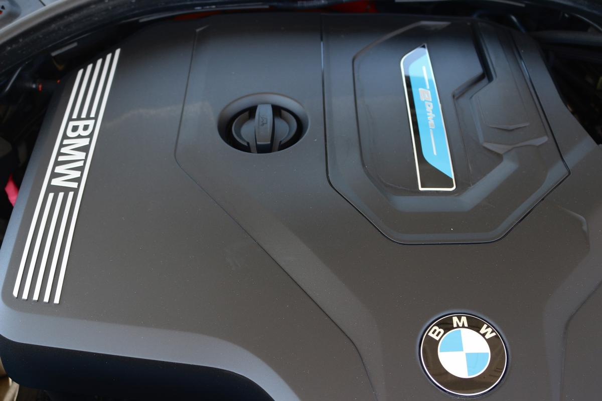 bmw-serie-3-2021-hibrido-a-gasolina-1998cc