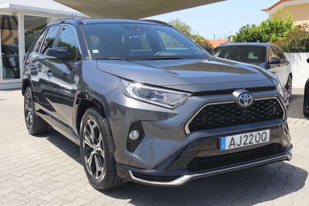 toyota-rav4-2021-hibrido-a-gasolina-2487cc