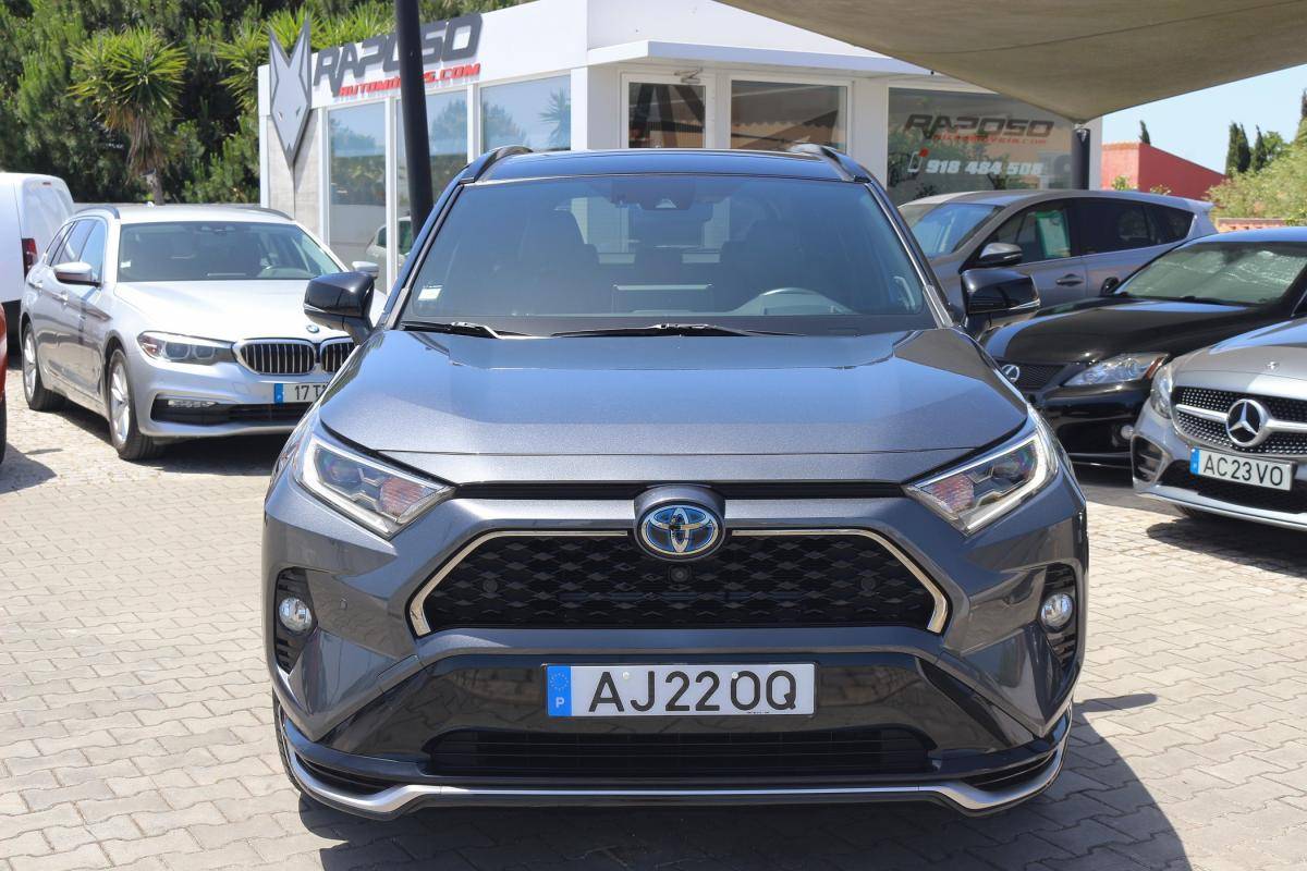toyota-rav4-2021-hibrido-a-gasolina-2487cc