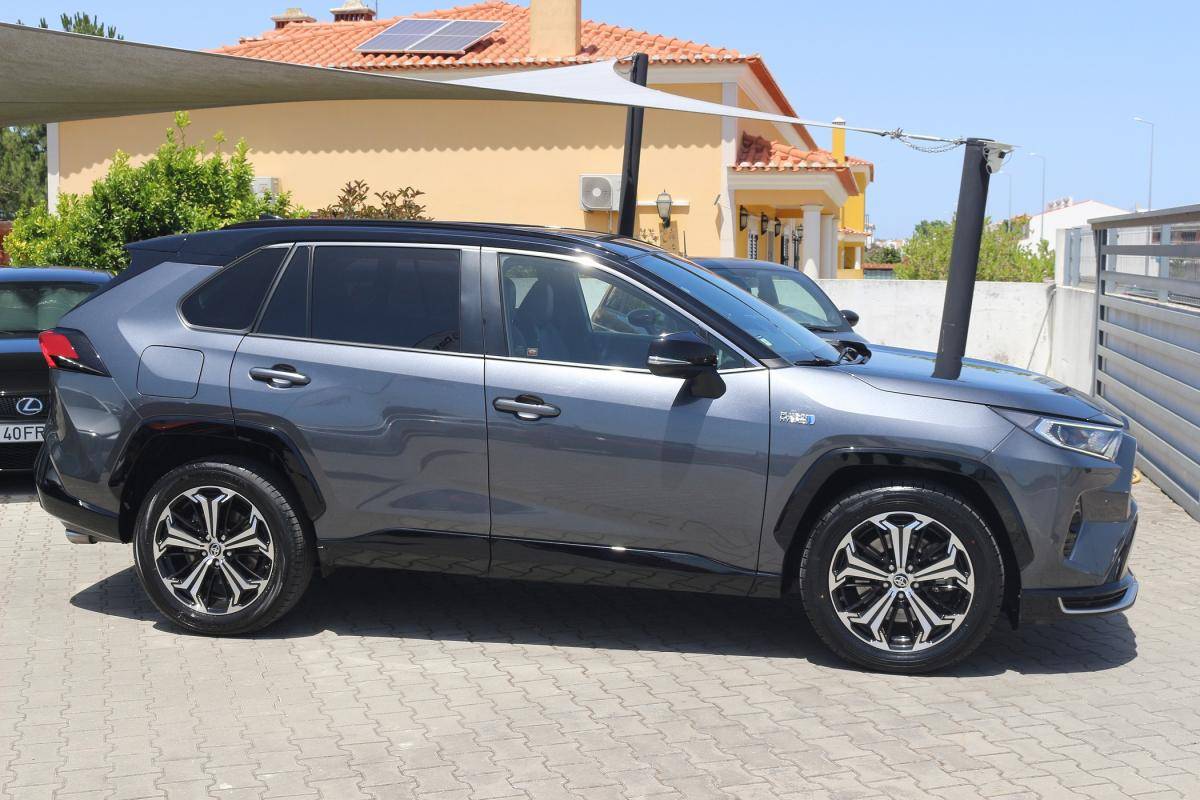 toyota-rav4-2021-hibrido-a-gasolina-2487cc