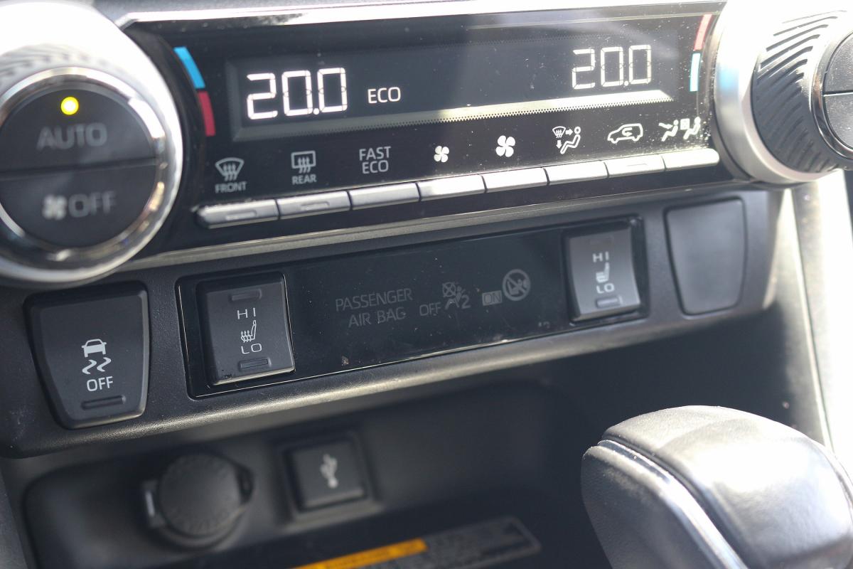 toyota-rav4-2021-hibrido-a-gasolina-2487cc