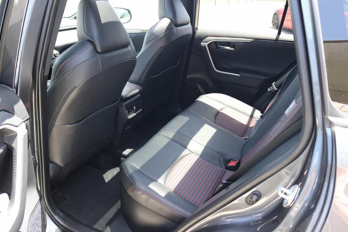 toyota-rav4-2021-hibrido-a-gasolina-2487cc