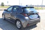 toyota-yaris-2022-hibrido-a-gasolina-1490cc
