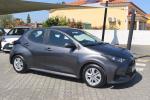 toyota-yaris-2022-hibrido-a-gasolina-1490cc