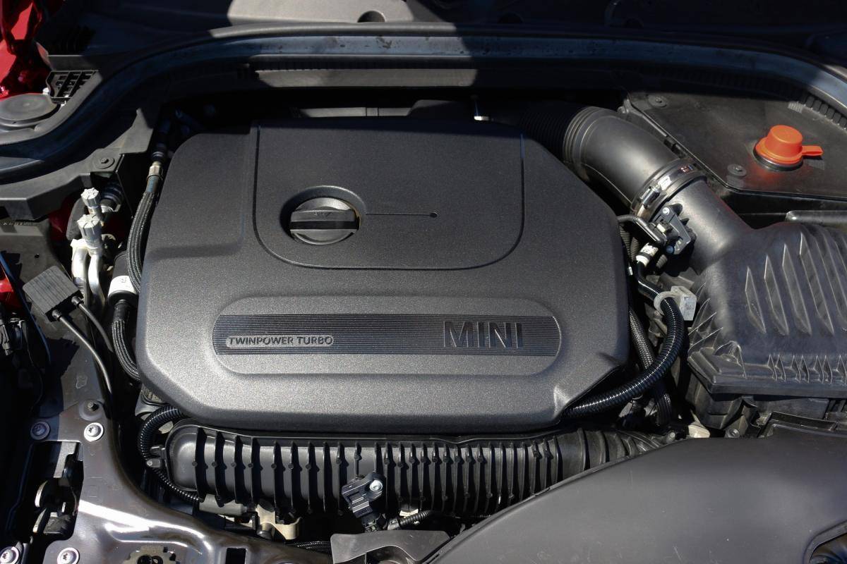mini-cooper-2022-gasolina-1998cc