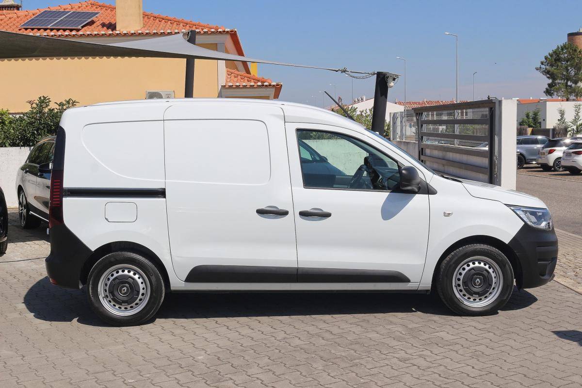 renault-express-2023-diesel-1461cc