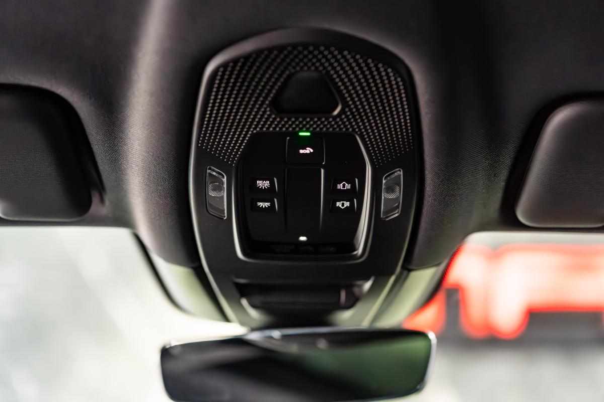 porsche-cayenne-2025-hibrido-a-gasolina-2995cc