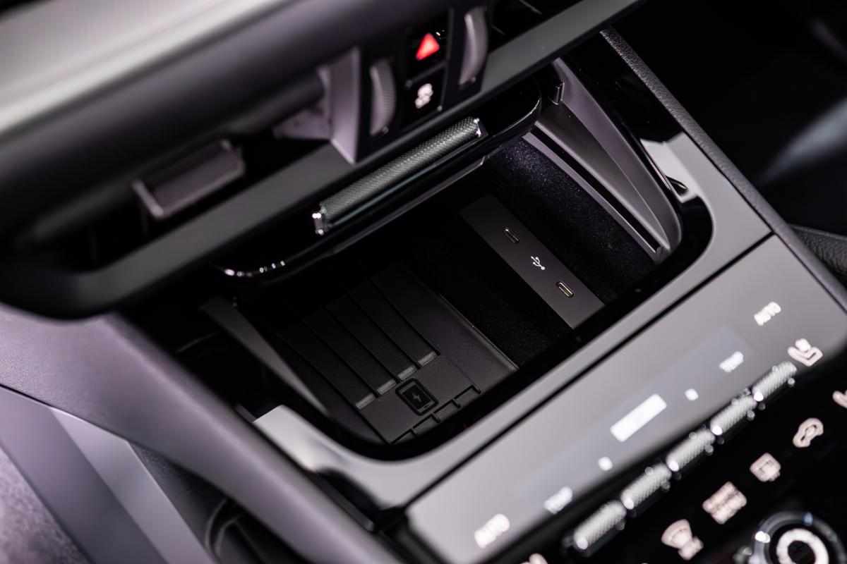 porsche-cayenne-2025-hibrido-a-gasolina-2995cc