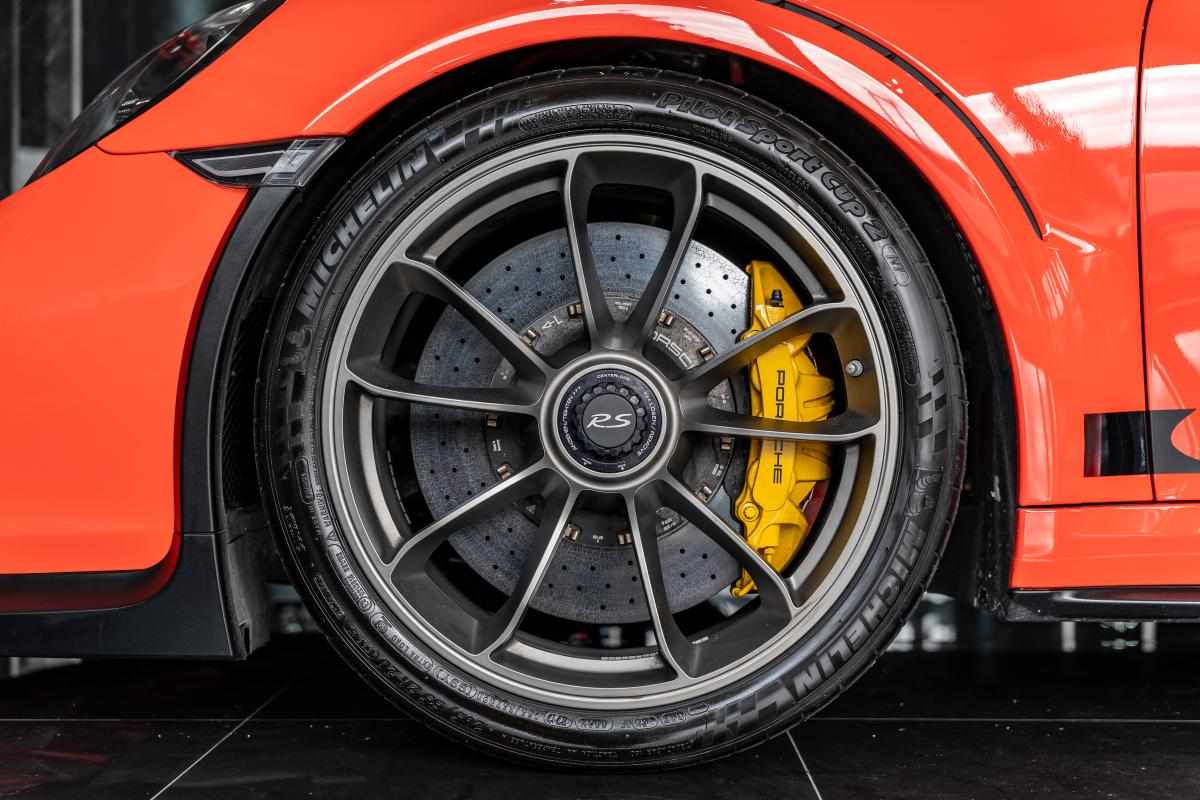 porsche-911-gt3-rs-2015-gasolina-3996cc