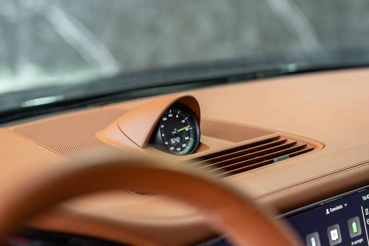 porsche-panamera-4s-e-hybrid-2023-gasolina-2894cc