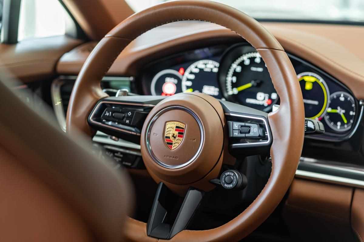 porsche-panamera-4s-e-hybrid-2023-gasolina-2894cc
