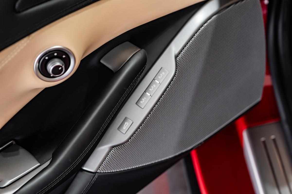 ferrari-portofino-3-9-v8-2020-gasolina-3855cc