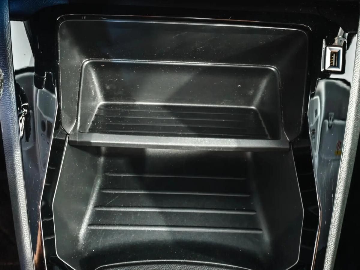 peugeot-208-2020-gasolina-1199cc