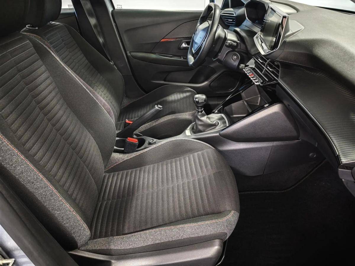 peugeot-208-2020-gasolina-1199cc