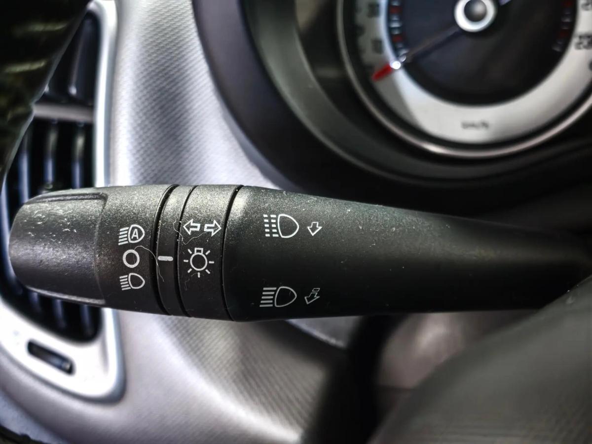 fiat-500l-2015-diesel-1598cc