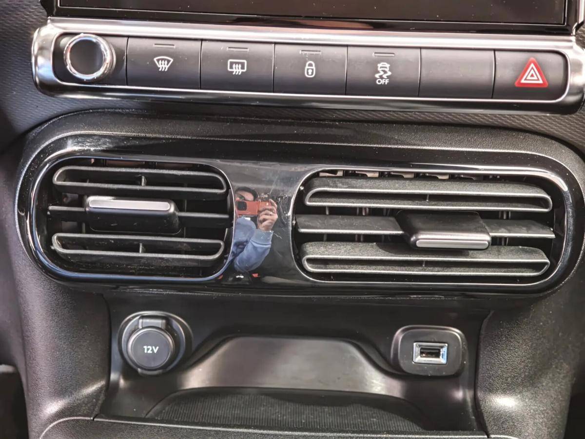 citroen-c4-cactus-2015-gasolina-1199cc