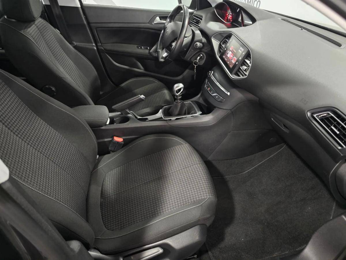 peugeot-308-2019-diesel-1499cc