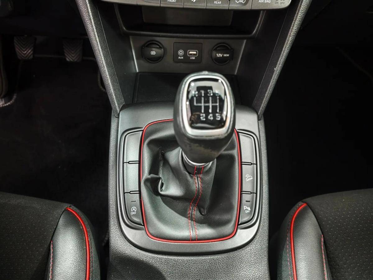 hyundai-kauai-2019-gasolina-998cc