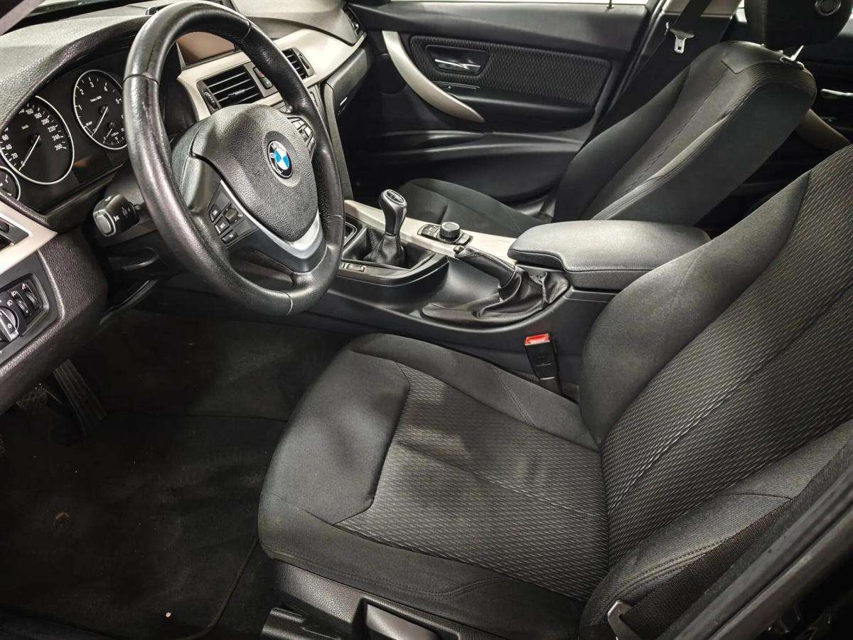 bmw-serie-3-316-d-touring-2015-diesel-1995cc