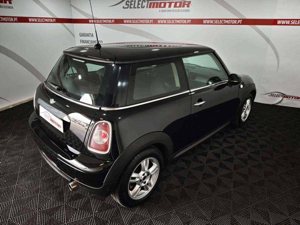 mini-cooper-2011-gasolina-1598cc