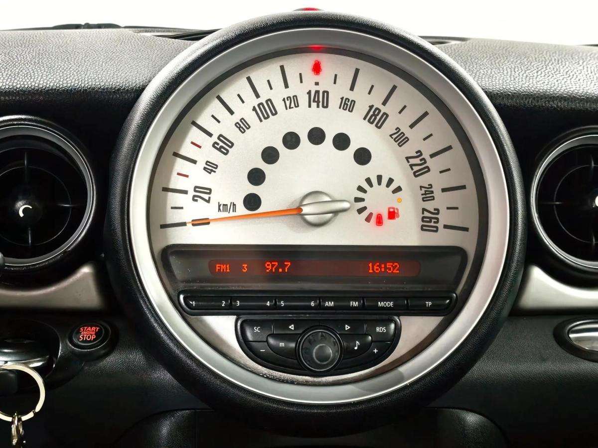 mini-cooper-2011-gasolina-1598cc