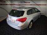 opel-astra-sport-tourer-2012-diesel-1956cc