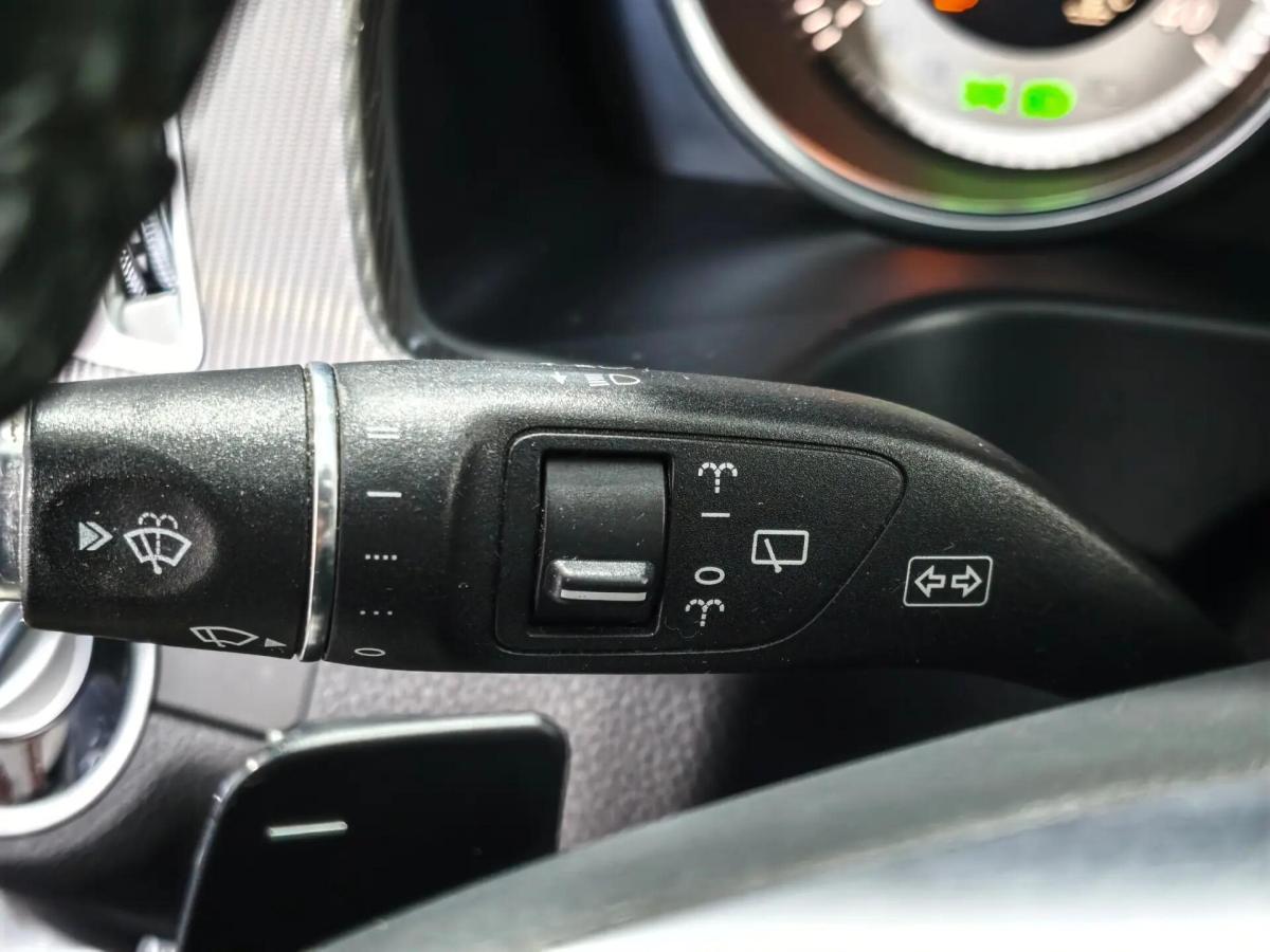 mercedes-benz-classe-e-e-220-bluetec-2016-diesel-2143cc