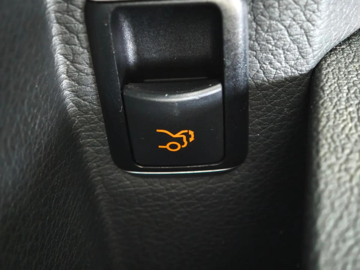 mercedes-benz-classe-e-e-220-bluetec-2016-diesel-2143cc