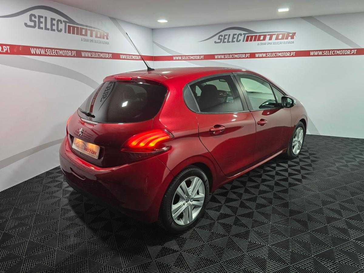peugeot-208-2018-gasolina-1199cc