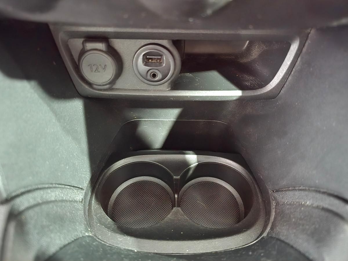 peugeot-208-2018-gasolina-1199cc