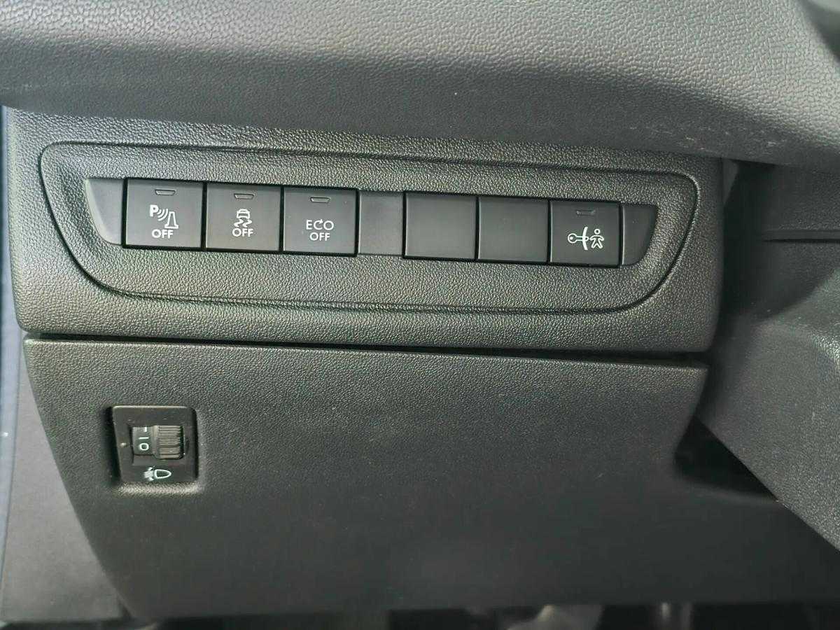 peugeot-208-2014-diesel-1560cc